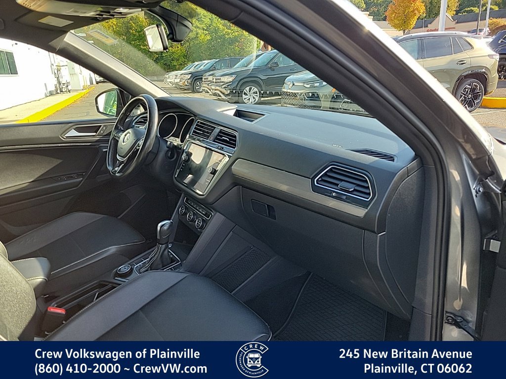Certified 2021 Volkswagen Tiguan SE R-Line w/ 3rd Row Seat Package AWD/4WD image 43