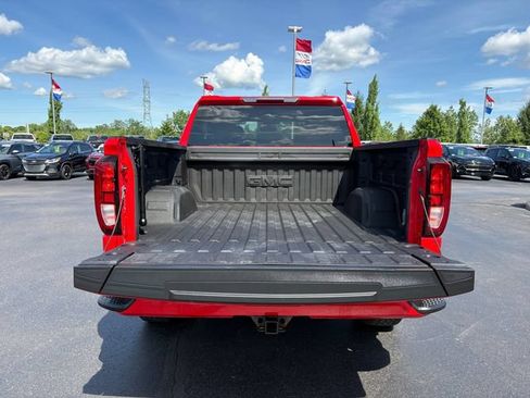 Used 2022 GMC Sierra 1500 Elevation AWD/4WD image 16
