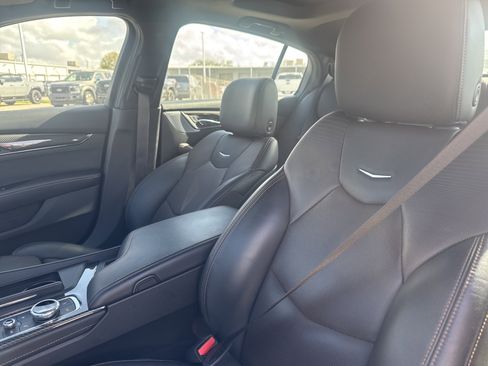 Used 2023 Cadillac CT5 Sport image 6