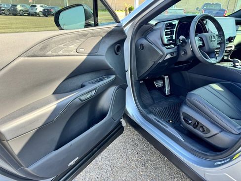 Used 2023 Lexus RX 500h 500h F SPORT Performance image 14