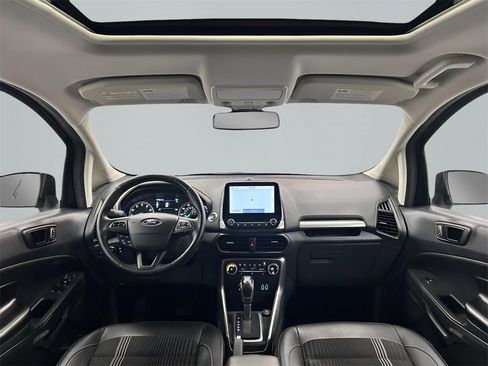 Used 2020 Ford EcoSport SES image 12