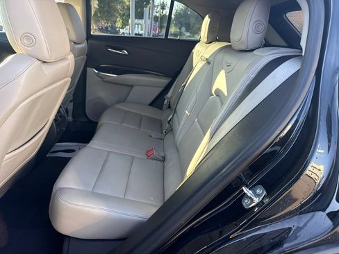 Used 2023 Cadillac XT4 Premium Luxury AWD/4WD image 15