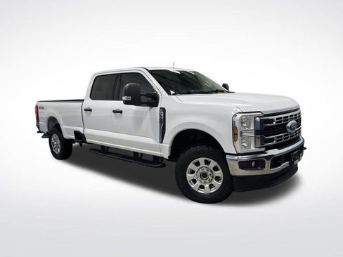 Used 2024 Ford F250 XLT image 39