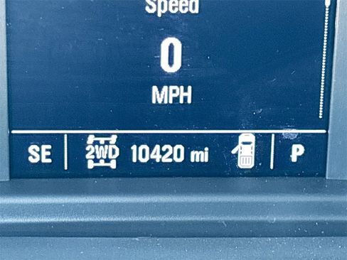 Used 2024 Chevrolet Silverado 1500 Custom image 12