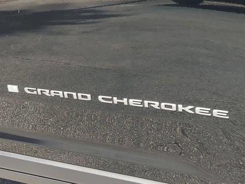 Used 2025 Jeep Grand Cherokee Laredo X w/ Trailer Tow Package RWD image 13