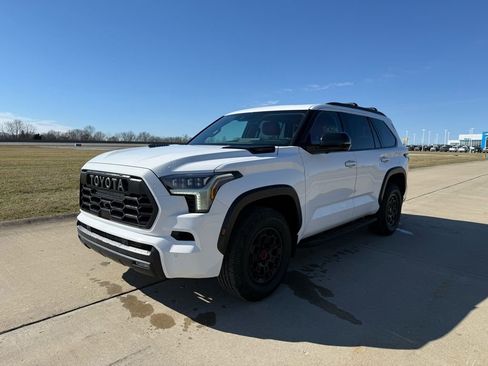 Used 2023 Toyota Sequoia TRD Pro image 10