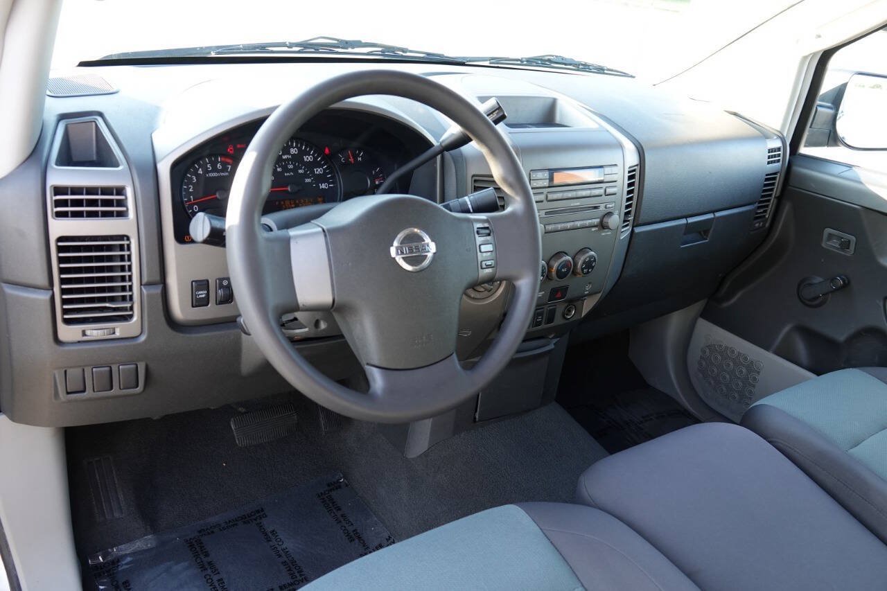 Used 2004 Nissan Titan XE w/ (PRF) Preferred Pkg AWD/4WD image 55