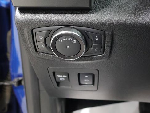 Used 2018 Ford F150 XLT w/ Equipment Group 302A Luxury AWD/4WD image 31