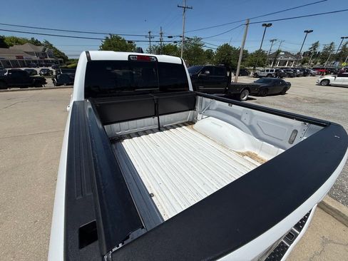 Used 2025 RAM 1500 Laramie w/ Sport Appearance Package AWD/4WD image 8
