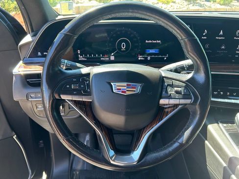 Used 2021 Cadillac Escalade Premium Luxury w/ Driver Assist Tech Package AWD/4WD image 10