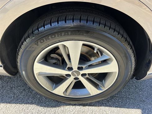 Used 2021 Genesis GV80 2.5T w/ Advanced Package 02 image 10