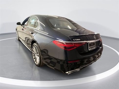 Used 2025 Mercedes-Benz S 580 4MATIC Sedan image 6