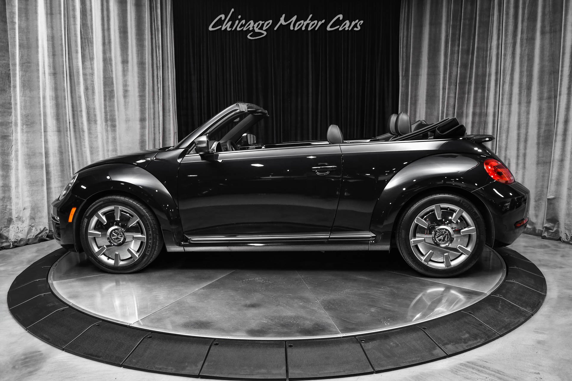 Used 2014 Volkswagen Beetle TDI FWD image 28