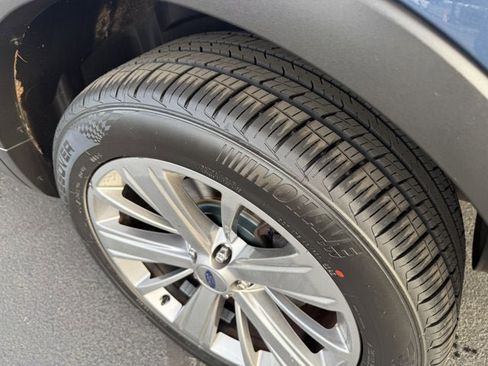 Used 2018 Ford Explorer Limited w/ Equipment Group 301A image 10