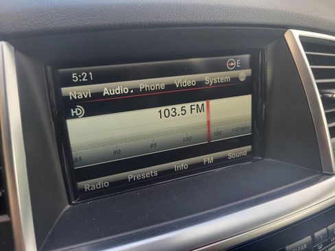 Used 2014 Mercedes-Benz ML 350 BlueTEC 4MATIC image 30