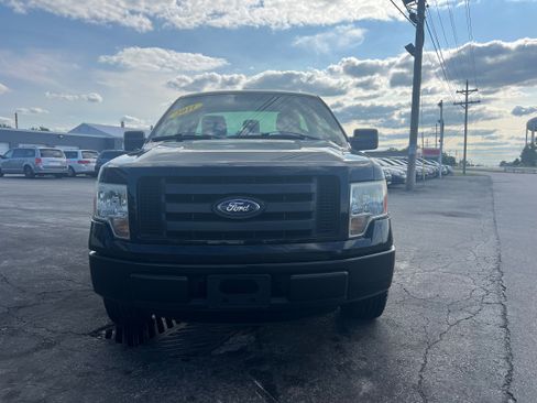 Used 2011 Ford F150 STX w/ Trailer Tow Pkg RWD image 2