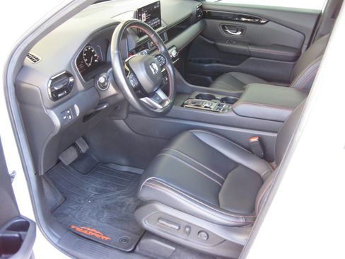 Used 2023 Honda Pilot TrailSport image 19