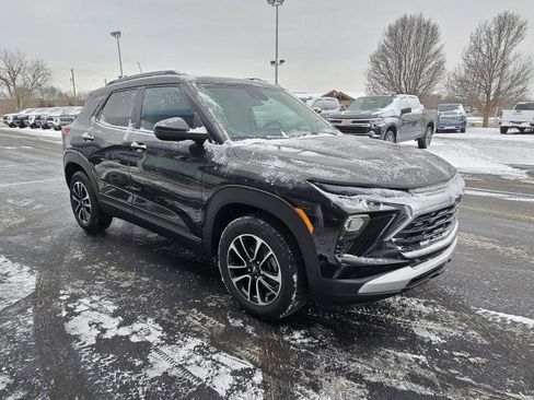 New 2026 Chevrolet TrailBlazer LT w/ Convenience Package image 2