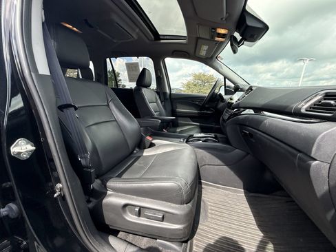 Used 2019 Honda Pilot Touring image 27