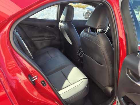 Used 2022 Lexus UX 250h w/ Premium Package image 22