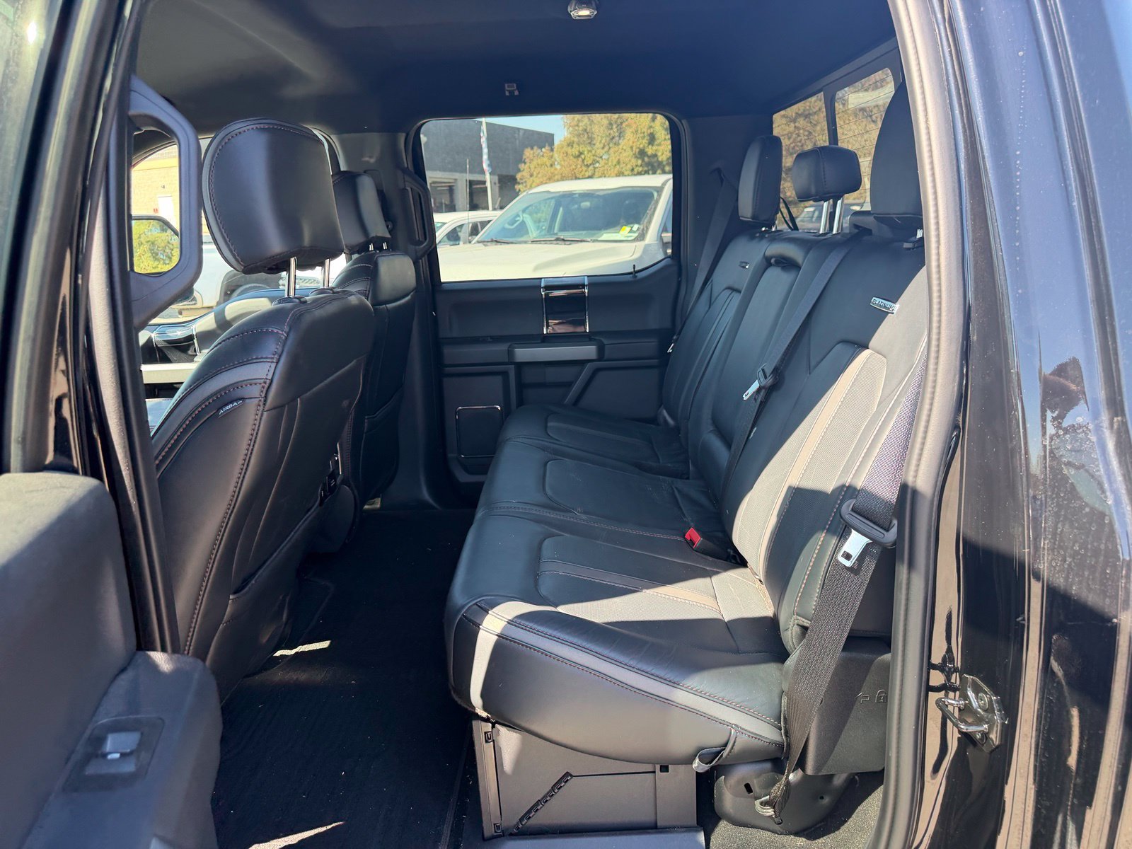 Used 2022 Ford F250 Platinum AWD/4WD image 12