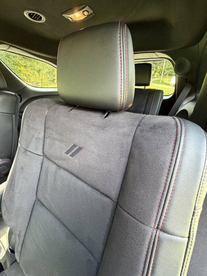 Used 2023 Dodge Durango R/T AWD/4WD image 12