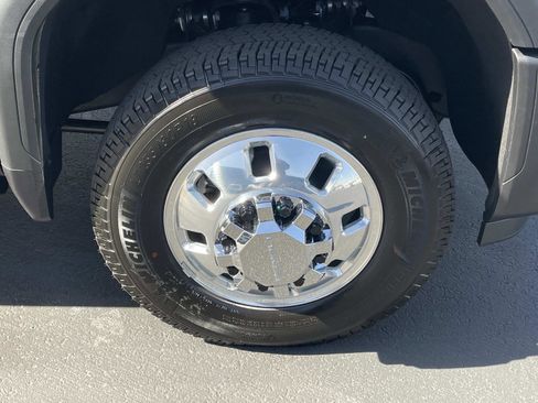 New 2026 GMC Sierra 3500 Denali Ultimate image 29