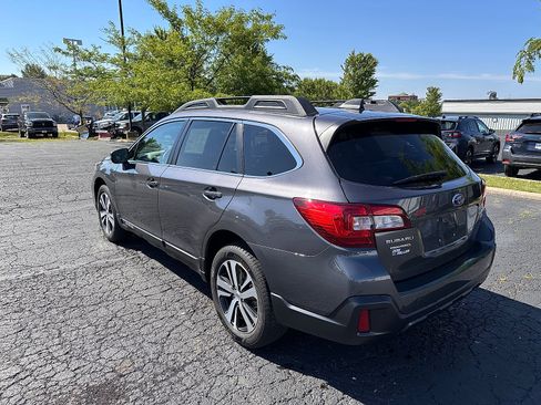 Used 2019 Subaru Outback 3.6R Limited AWD/4WD image 5