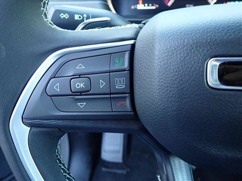 New 2026 Jeep Grand Cherokee L Laredo AWD/4WD image 14