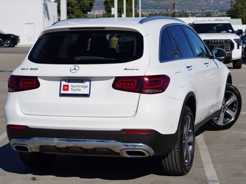 Used 2022 Mercedes-Benz GLC 300 4MATIC w/ Premium Package Lite image 7