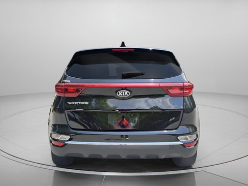 Used 2020 Kia Sportage LX AWD/4WD image 4