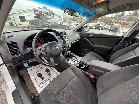 Used 2011 Nissan Altima 2.5 S w/ Convenience Pkg image 12