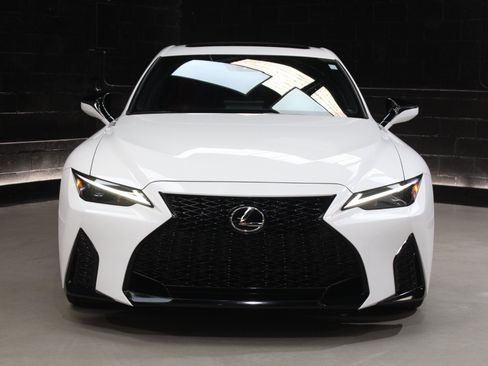 Used 2024 Lexus IS 350 F Sport RWD image 8