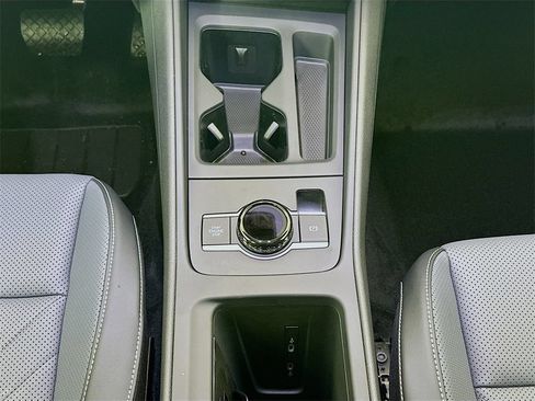 New 2026 Volkswagen Tiguan SE AWD/4WD image 19