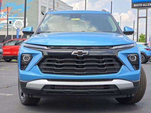 New 2025 Chevrolet TrailBlazer LT w/ Convenience Package image 7