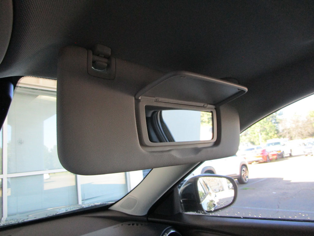 New 2026 Chevrolet Trax LT w/ LT Convenience Package FWD image 33