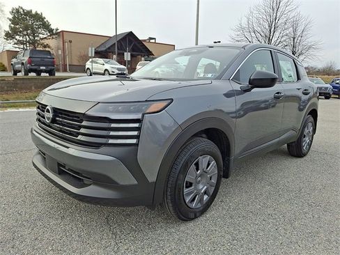 New 2026 Nissan Kicks S image 4