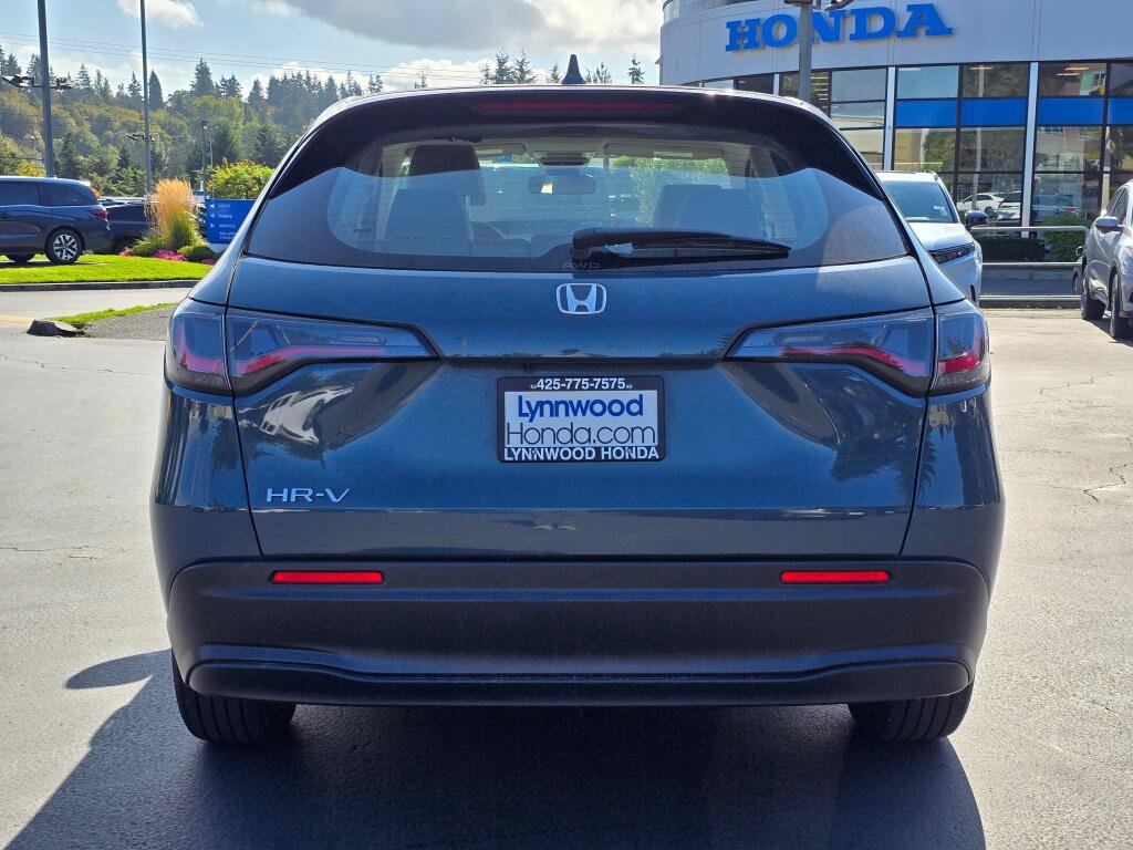 Certified 2024 Honda HR-V LX image 14