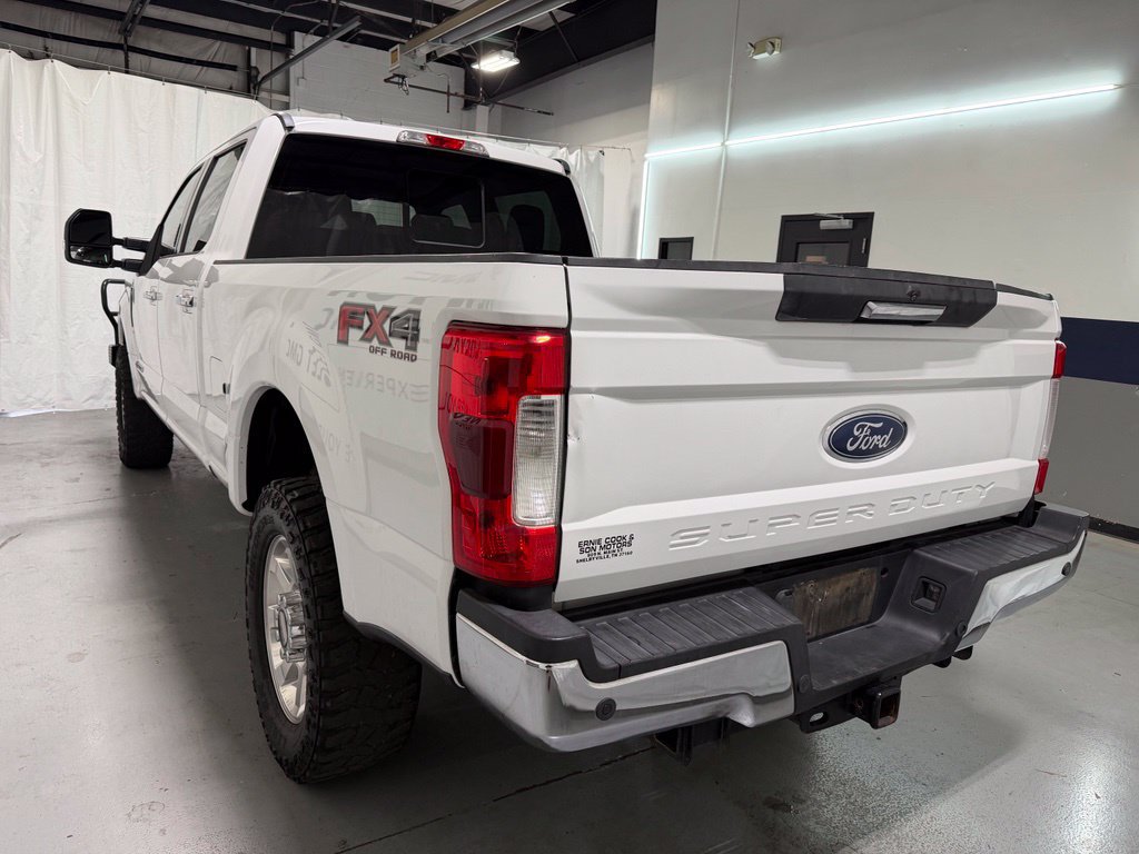 Used 2018 Ford F250 XLT w/ XLT Premium Package AWD/4WD image 23
