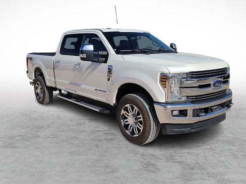 Used 2019 Ford F250 Lariat w/ Chrome Package AWD/4WD image 1