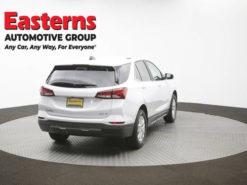 Used 2022 Chevrolet Equinox LT AWD/4WD image 38
