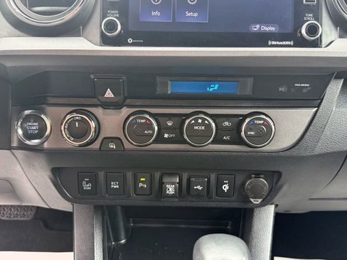 Used 2022 Toyota Tacoma TRD Sport w/ Technology Package AWD/4WD image 26