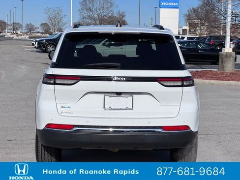 Used 2024 Jeep Grand Cherokee Limited 4xe image 10