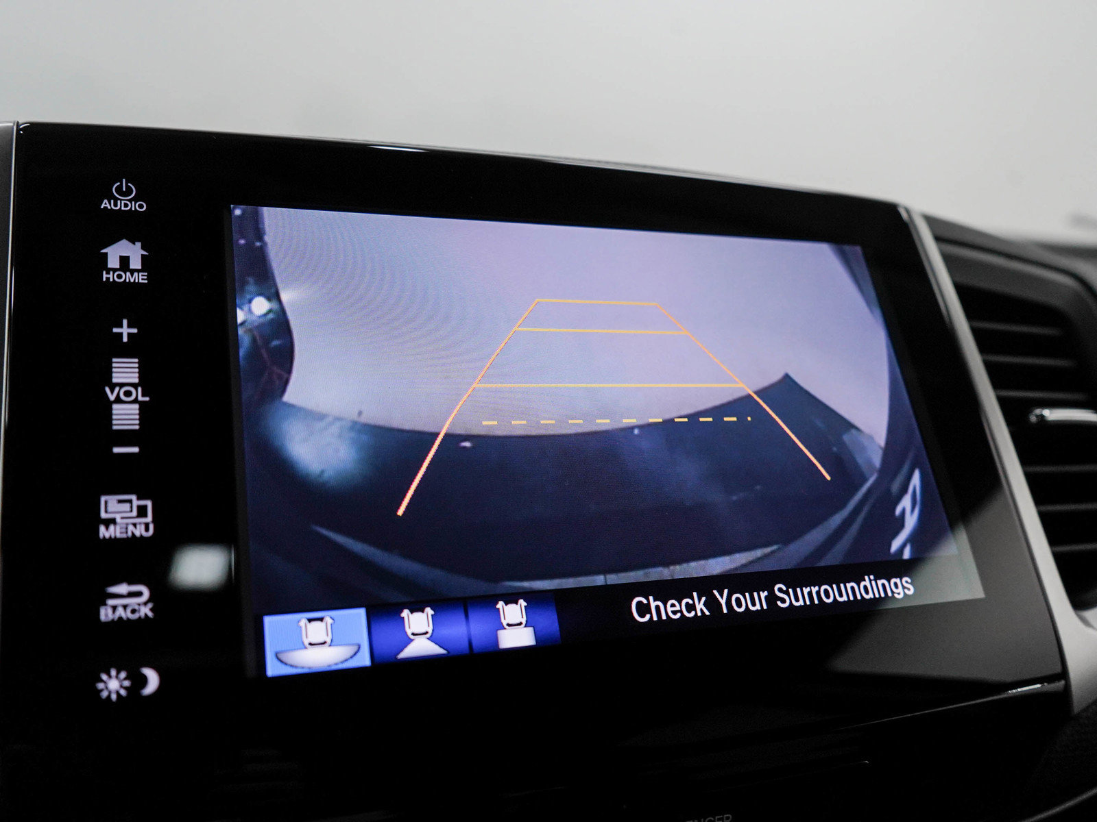 Used 2017 Honda Pilot Touring image 33