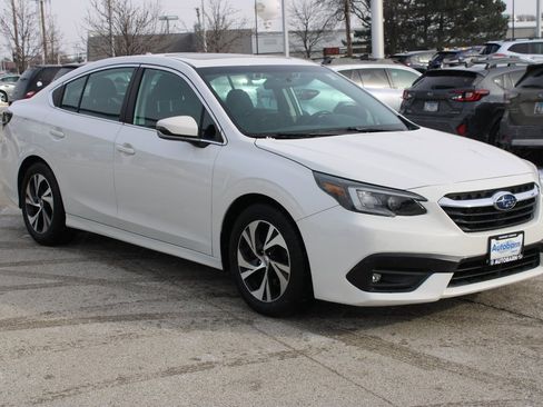 Used 2021 Subaru Legacy Premium image 3