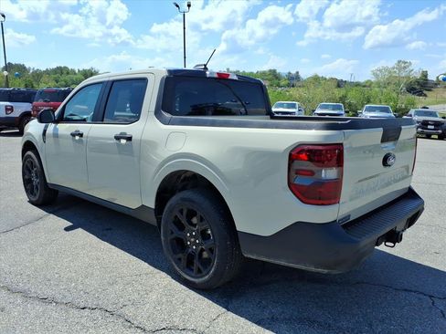 Used 2025 Ford Maverick XLT w/ XLT Luxury Package AWD/4WD image 3