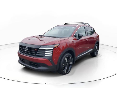 New 2026 Nissan Kicks SR w/ Illumination Package FWD image 4