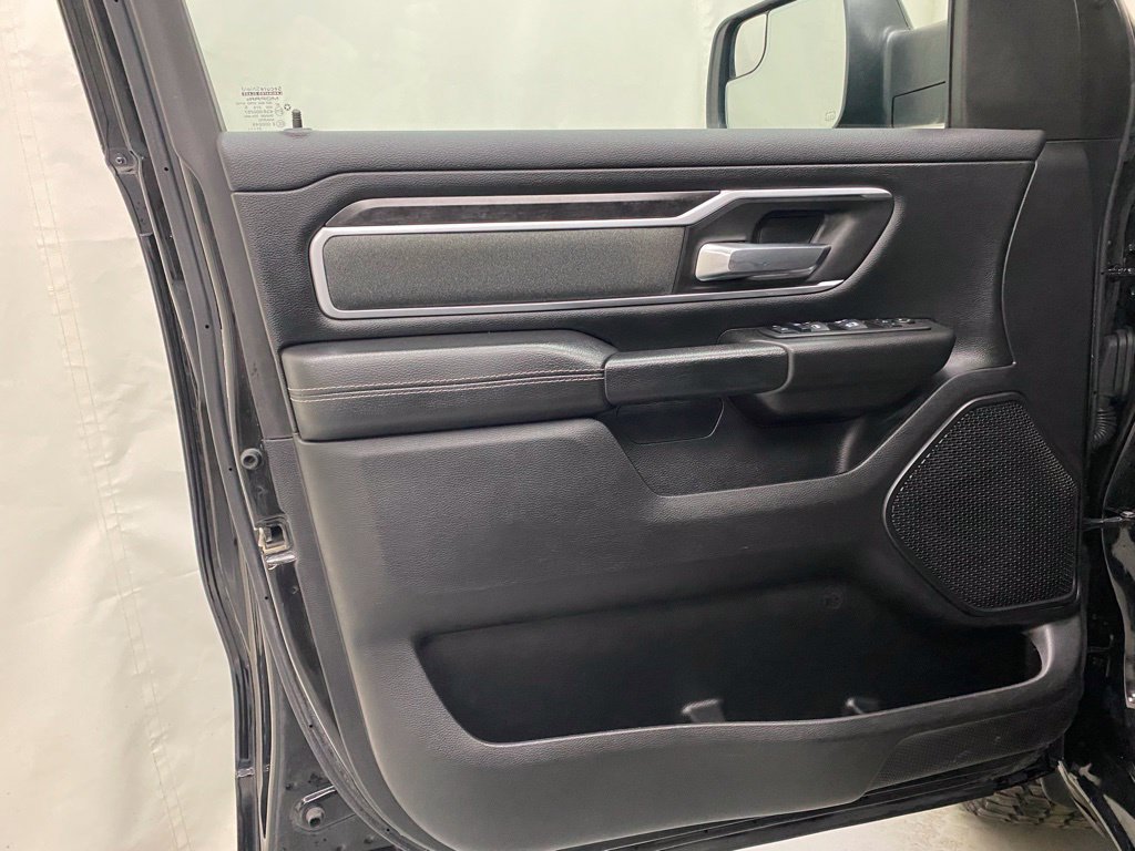 Used 2022 RAM 1500 Big Horn AWD/4WD image 10