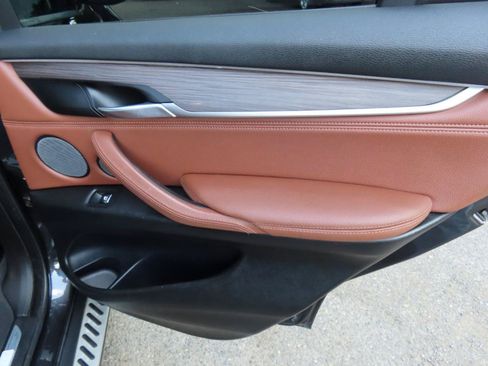 Used 2016 BMW X5 xDrive35i AWD/4WD image 16