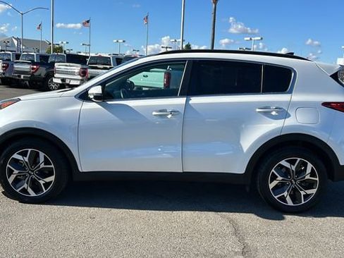 Used 2020 Kia Sportage EX w/ Option Group 15 image 7